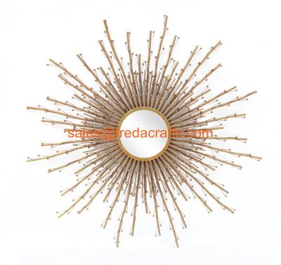 China Hand Made Sunburst Decorative Metal Wall Mirror Living Room Mirror Gold Finish for sale