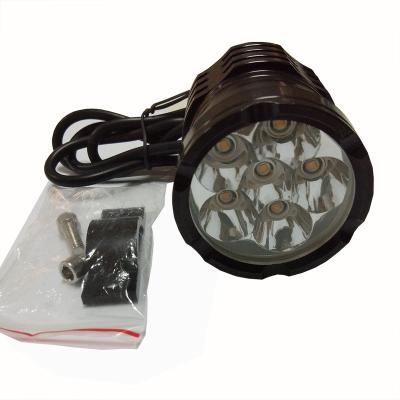 China Factory supply 6000lm 40w /white aluminum yellow light motorcycle led strobe light CR chip led fog light for motorcycle for sale