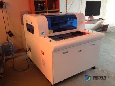 China Router del PWB del CNC del equipo del PWB Depaneling con velocidad en venta