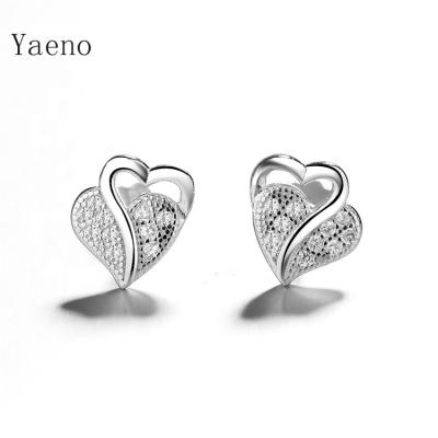 China Cute Jewelry Fashion 925 Silver Earrings Delicate Heart Shaped Zircon Earrings For Women for sale