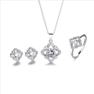 China New Romantic Elegant Design AD Pendant Set For Women &Girls for sale