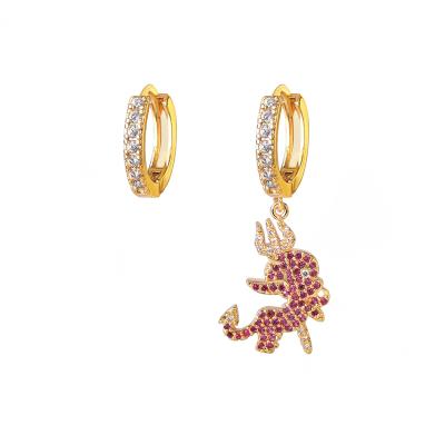 China Copper Alloy Design Unique Fox Asymmetric Zirconia Earring with 18k Gold Plating for Girls for sale