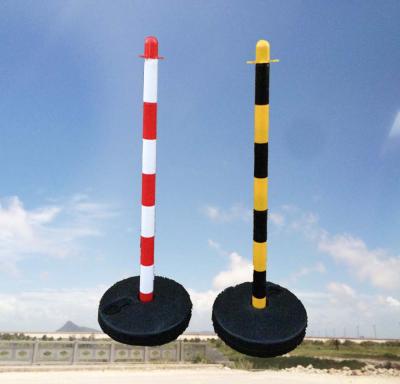 China Water column road traffic draftsman reflective flexible plastic bollard warning post filled for sale