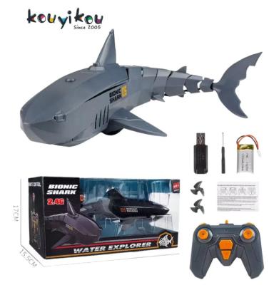 China Waterproof design 2.4G remote control electric toy simulation Kouyikou rc shark toys good controlled by radio app for sale