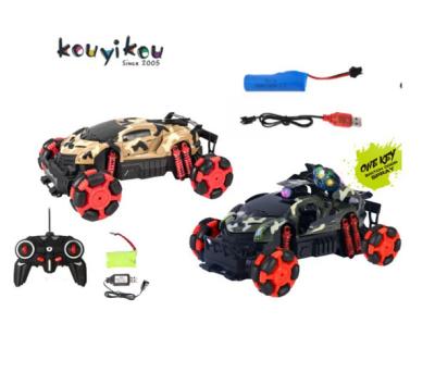 China Kouyikou music rc car toys stunt drift 4x4 lightweight fast spray racing cars auto return spray radio control toy kids for sale