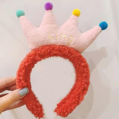 China Simple face wash smart casual cartoon winter teddy bear ear headband flower winter fur headdress crown embroidery for sale