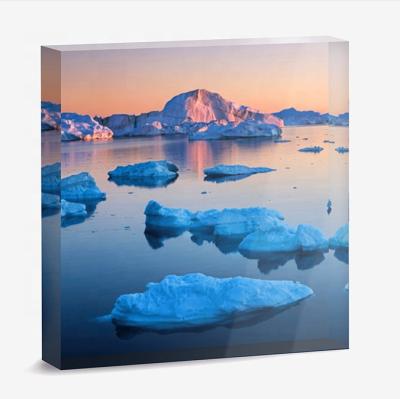 China Creative Clear Acrylic Logo Brand Paperweight Photo Display Photo Block for sale