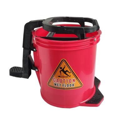 China ZINZO MYClean Sustainable Premium Plastic Wringer Bucket 16L Red for sale