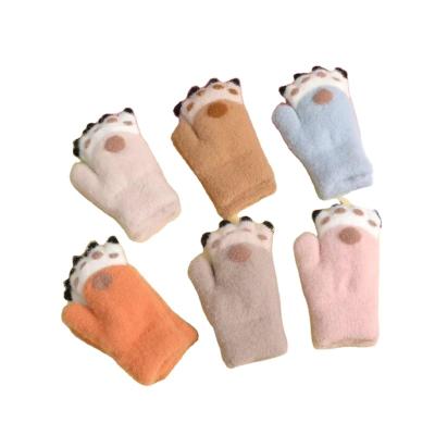 China LIANSHOU Jacquard Factory Winter Plus Warm Fleece Full Finger Kids Gloves and Mitten with Lanyard and Little Bear Paw Jacquard for sale