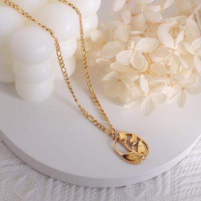 China TRENDY Vintage Necklace Jewelry 18K Gold Plated Stainless Steel Clavicle Chain Rose Flower Pendant for sale