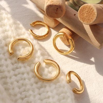 China New Trendy Fashion Simple Design Stainless Steel Gold Plated Soft Opening Dome Ring For Women for sale