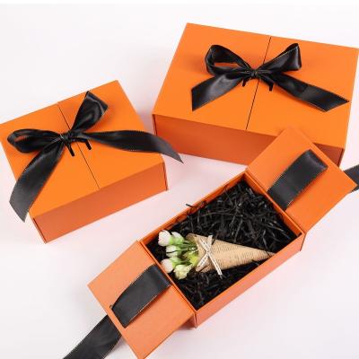 China Custom Beauty Materials Hair Extensions Eco-Friendly Closure Gift Folding Box Recycled Paper Packaging With Ribbon for sale