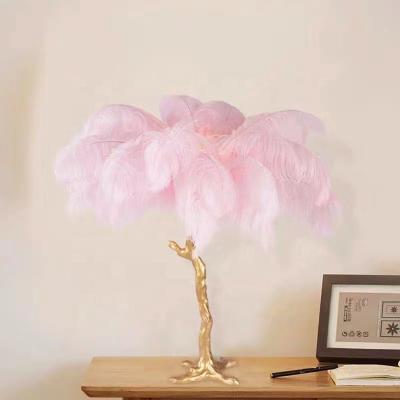 China Ostrich Feather Table Lamp Art Cafe Villa Hotel Bedroom LED Modern Decorative Costomizd Table Lamp for sale