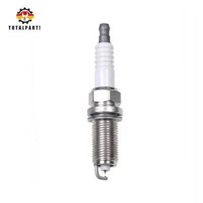 China Platinum 06E 905 611/BOSH 0241240643 car parts high quality spark plug fit for Japanese car for sale