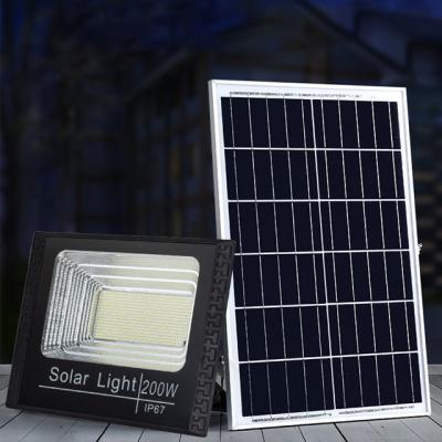 China Good quality garden garden led practical brite floodlight solar outdoor ip65 lighting for sale