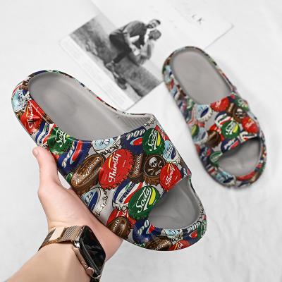 China Women Anti-slippery Men Shoes Indoor Outdoor Fashion Slip Yeezy Slippers for sale