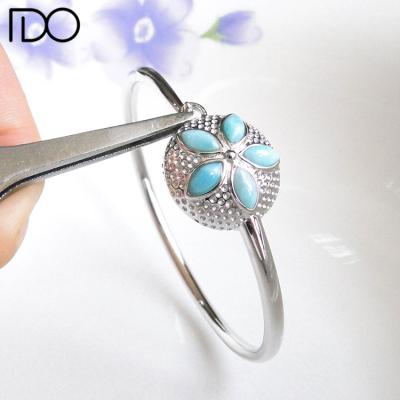 China Strong / Friendly 18K Gold Plating White Blue Hawaiian Larimar Jewelry And Plumeria Bracelet for sale