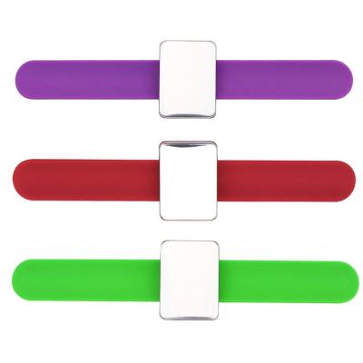 China 7 Colors Silicone Magnetic Pin Cushion Silicone Magnetic Wrist Strap Sewing Supplies for sale