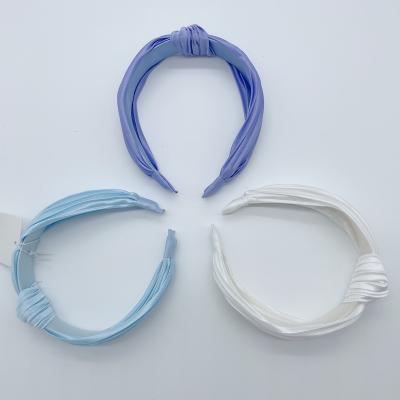 China 2022 Environmental Friendly Women's Fashion Stylish Headband With Knotted Stripes Hair Accessories For Girls for sale