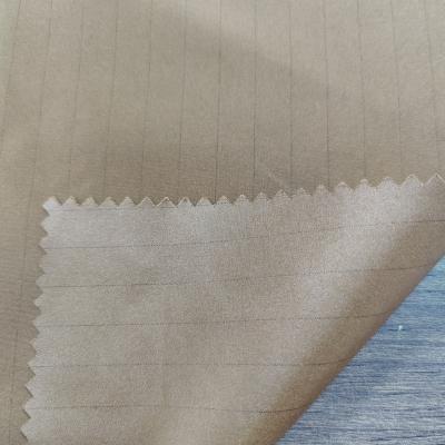 China 1cm Anti Static Scratch Carbon Fiber Waterpoof Waterpoof Oilproof ESD Polyester Pongee Waterproof Fabric For Medicinal Gowns for sale