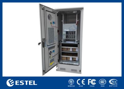 China Cabinet de energía exterior impermeable de acero galvanizado con rectificador de baterías / compartimiento de equipos en venta