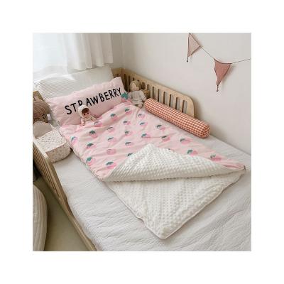 China Breathable Pink Strawberry Workmanship Printing Factory Direct Fleece Blanket Baby Sack Exquisite Sleeping Bag for sale