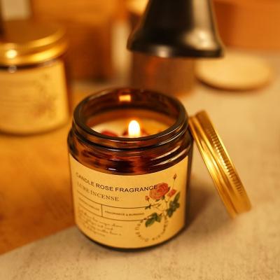 China Free Sample Scented Wedding Anniversary Amber Glass Jar Custom Scented Soy Candles With Dry Flowers Aromatherapy Luxury Scented Candle for sale