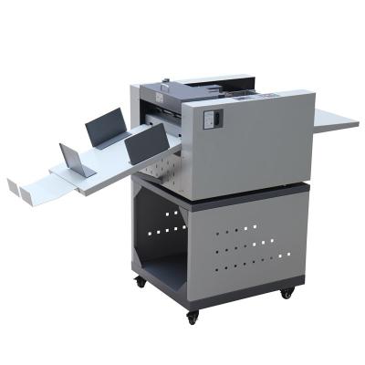 China Digital Electric Paper Creasing Machine Automatic Paper Creasing And Perforating Machine for sale