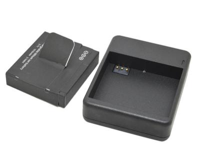 China Schwarzes/Wihte USB Doppel-Port des Lithium-Ionen-Batterie-Ladegerät-1010mAh zu verkaufen