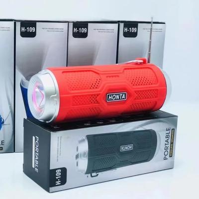 China Hot Selling Yes Africa Brand Speaker H109 Popular Wireless Multifunctional Flashlight Private Model Speaker for sale