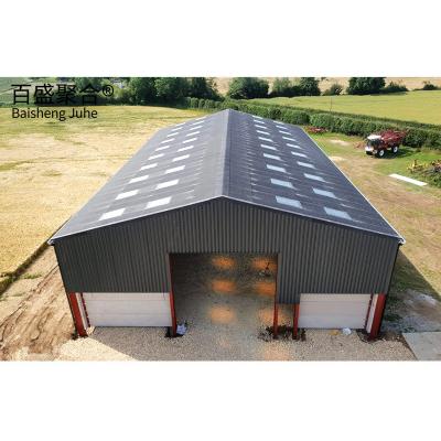 China Prefabricated Horse Barn Metal Hay Sheds Painted Surface Treatment for sale