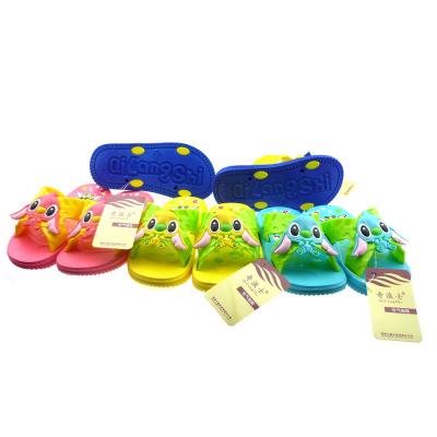 China Lovely Summer Unisex High Quality Wholesale Cartoon Waterproof Fashion Designers Children Indoor Slippers for sale