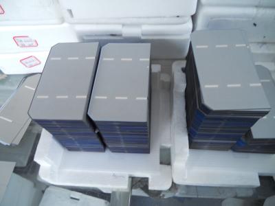 China 1/2 cut from 4.5w monocrystalline solar cell 6x3 inch for sale