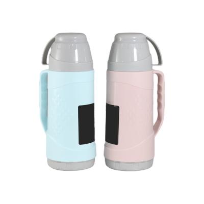 China PORTABLE Wholesale Household Thermos PP Shell Ordinary Thermos Bottle for sale