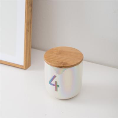 China Gift Giving Unique Wedding Eco Friendly Bulk Home Decor Candle Holder Porcelain Empty Candle Jars With Lids for sale