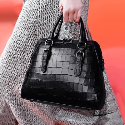 China Fashion Women's Shell Bag Crocodile Leather Shoulder Bag Genuine Leather Handbags and Purses Luxury Trendy Design Branded for sale