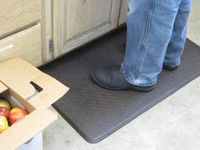 China Lightweight Non Slip Kitchen Floor Mats , Kitchen Runners Rugs Washable for sale