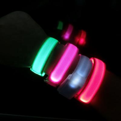 China China Hot Selling Gifts For Events Custom Multicolor Flashing Drive Led Light Up Wristbands for sale