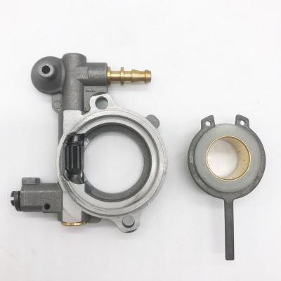 China 2-Stroke OIL PUMP and WORM FOR STIHL CHAINSAW 026 PRO MS260 NEW REPLACES 11210071043 for sale