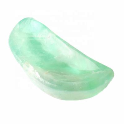 China Wholesale China Crystal Moon Bowls Natural Hand Carving Green Fluorite Crystal Quartz Moon Bowl for sale