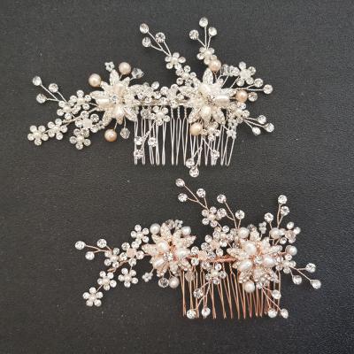 China SLBRIDAL ALLOY Rhinestones Handmade Crystals Beads Flower Leaf Wedding Hair Comb Headpieces Hair Accessories Women Bridal Jewelry for sale