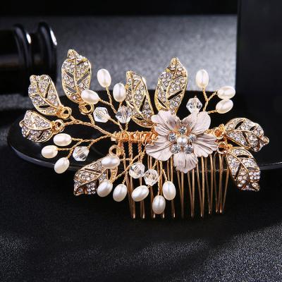 China SLBRIDAL ALLOY Rhinestones Handmade Crystals Beads Flower Leaf Wedding Hair Comb Headpieces Hair Accessories Women Bridal Jewelry for sale