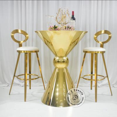 China Stainless Steel Bar Furniture Wine Cocktail Gold Bar Stool Table Set (New Trend Others) 2021 Adjustable for sale