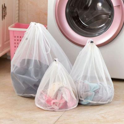 China 3 Sizes Mesh Laundry Wash Bags Foldable lingerie foldable bra bangs underwear washing machine clothes protection net for sale