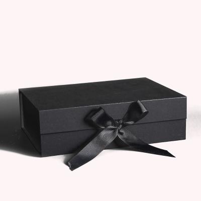 China Recycled Materials Cardboard Collapsible Gift Wrapping Paper Candle Box Ribbon Gift Wrapping Paper Boxes for sale