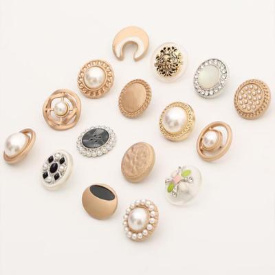 China OTHERS factory directly sale high quality plating alloy leg buttons for clothes for sale