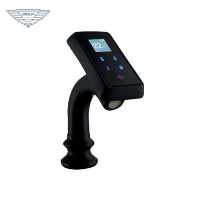 Κίνα Metered Thermostatic Faucets Temperature Display Flow Pressure Control Water Mixer Tap Touch Screen Faucet προς πώληση