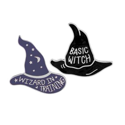 China 2021 Christmas Metal Plating Creative Unique Silver Magic Hat Halloween Enamel Pin And Brooches for sale