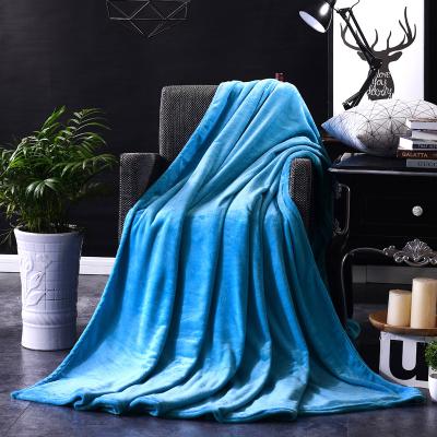 China Super Soft Plush Blanket Throw Folded Light Weight Flannel Coral Fleece Blanket for sale