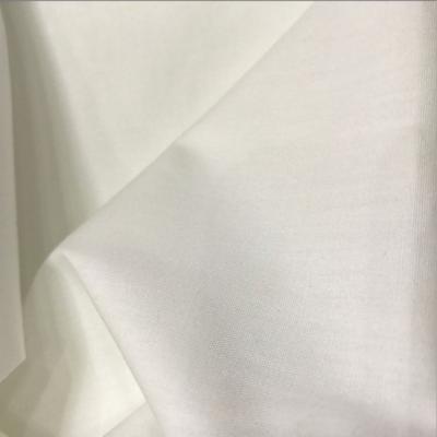 China Downproof 100% Polyester Microfiber Brushed Plain Fabric 100gsm 260cm White for sale